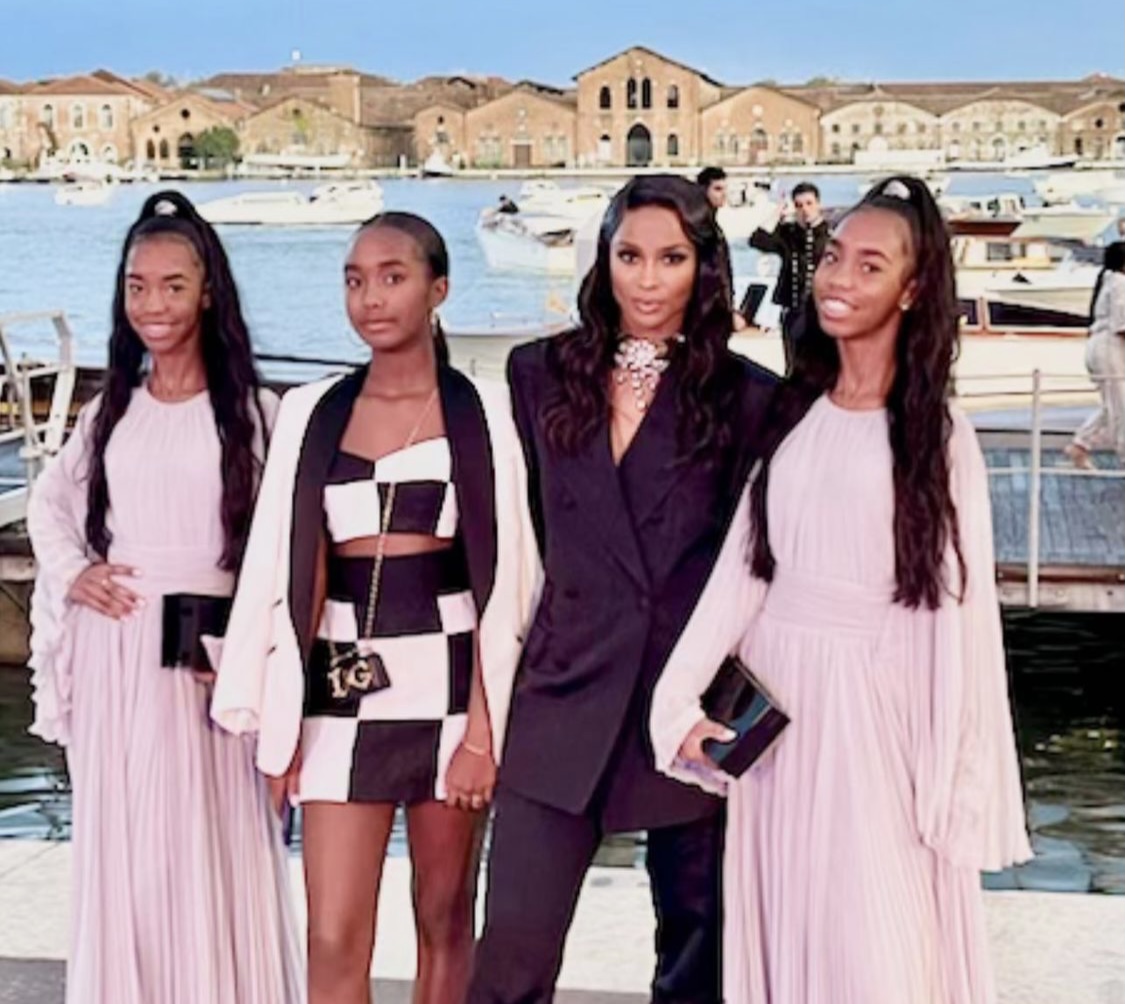 Diddy's Daughters Walk Dolce & Gabbana Runway In Honor Of Their Late Mom Kim Porter